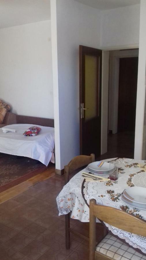 Apartman Ante Apartment Vrgada Exterior photo